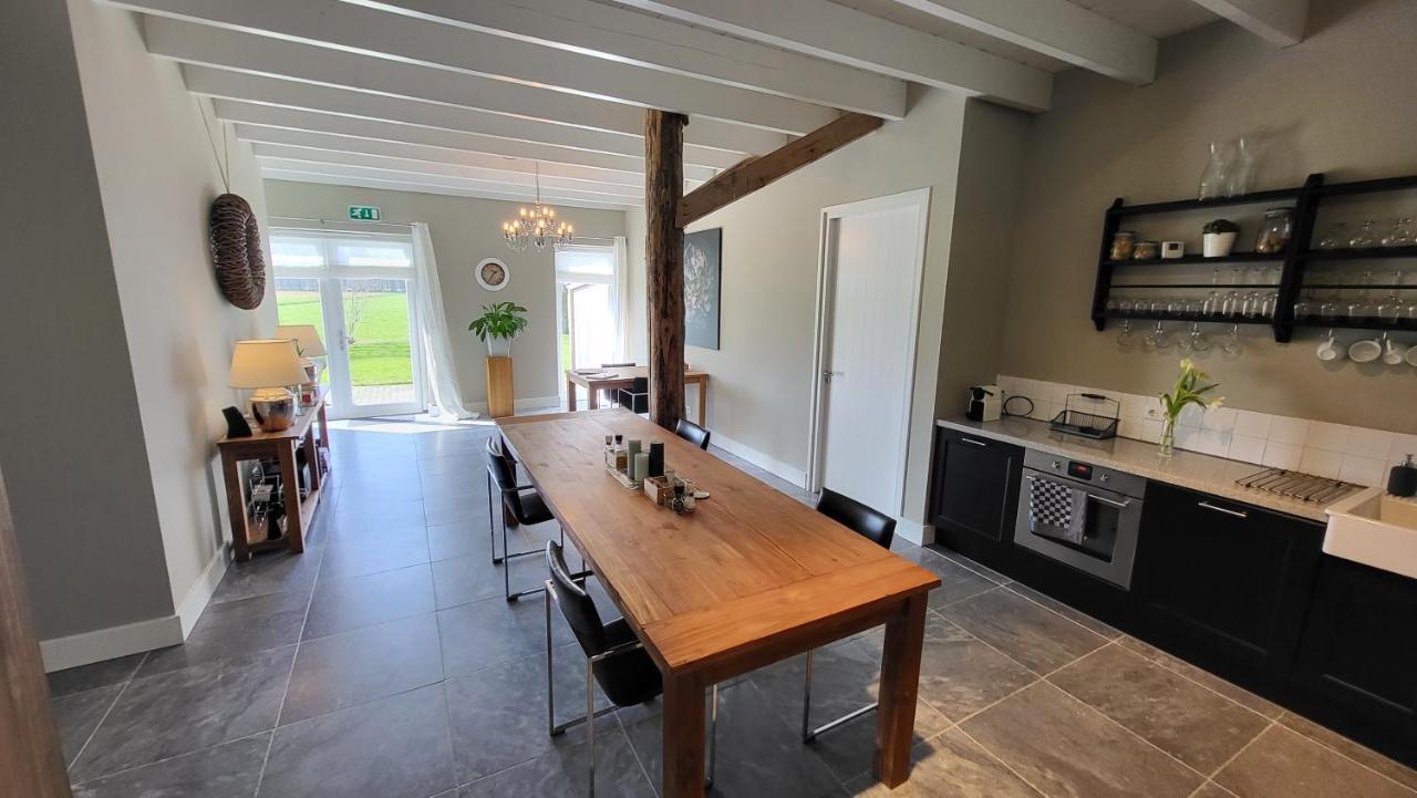 The Barnyard Bed & Breakfast Balinge Exterior photo